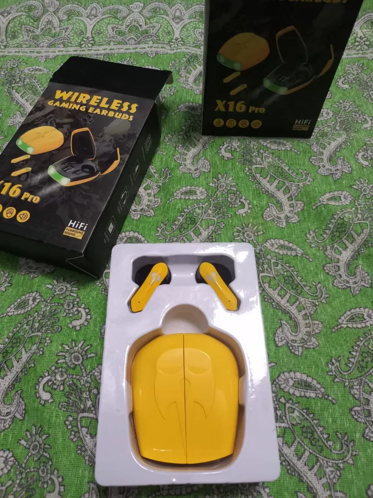 Auriculares S08 b.jfif